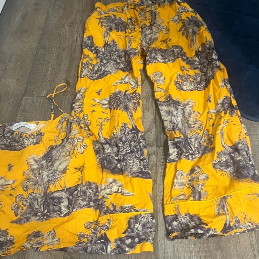 Desmond & Dempsey Yellow and Gray Printed outfit Set xs - Picture 3 of 9
